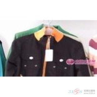 巒霞服飾產品解析 品質、設計、加盟政策全覽